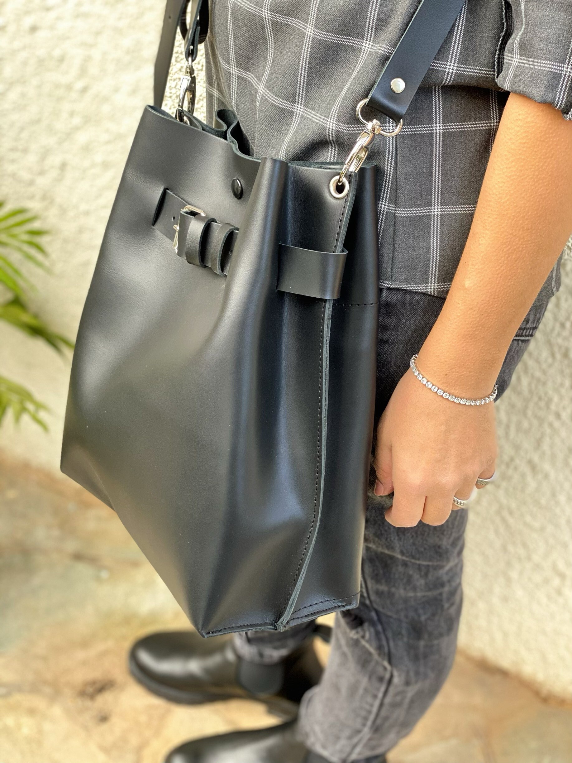 Black Leather Handbag Women Bucket Bag Crossbody Shopping