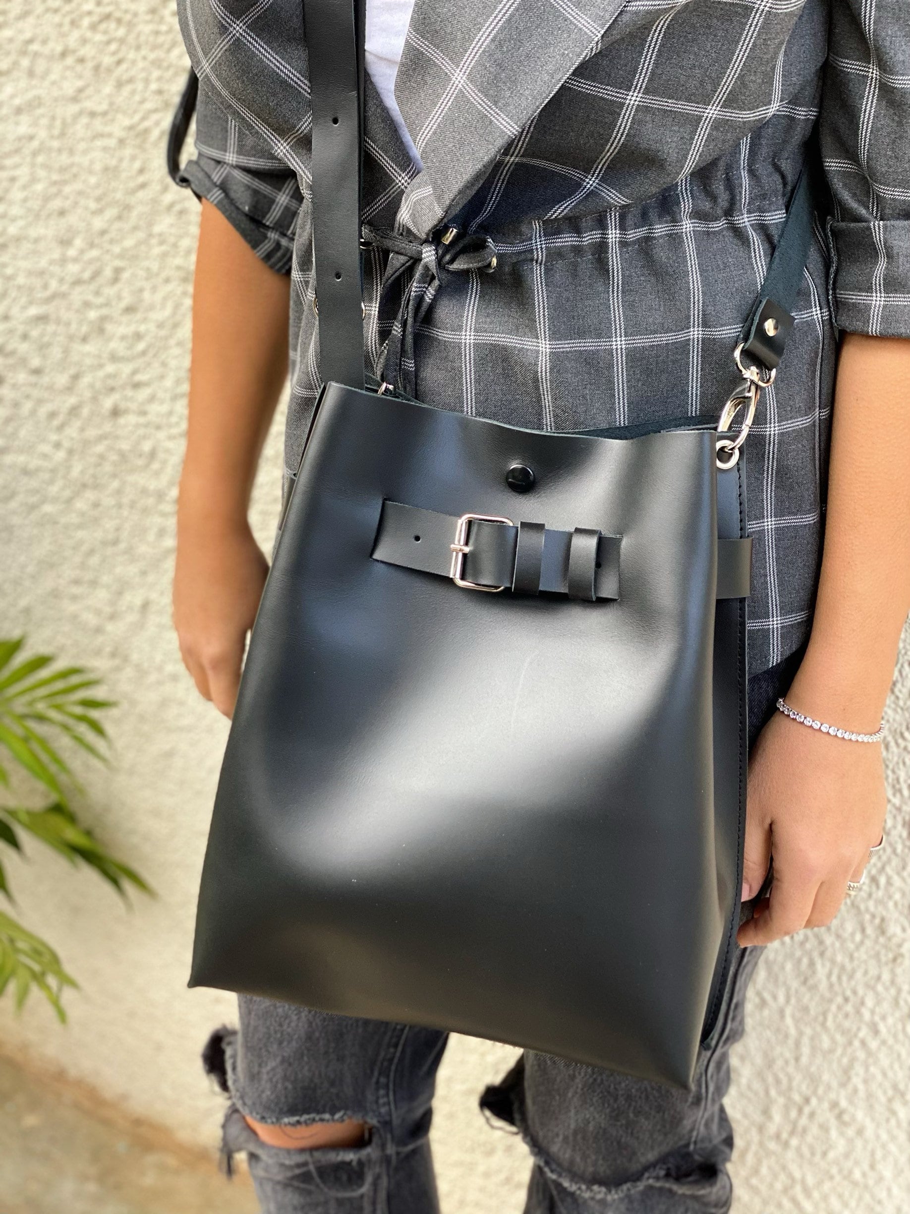 Black Leather Handbag Women Bucket Bag Crossbody Shopping